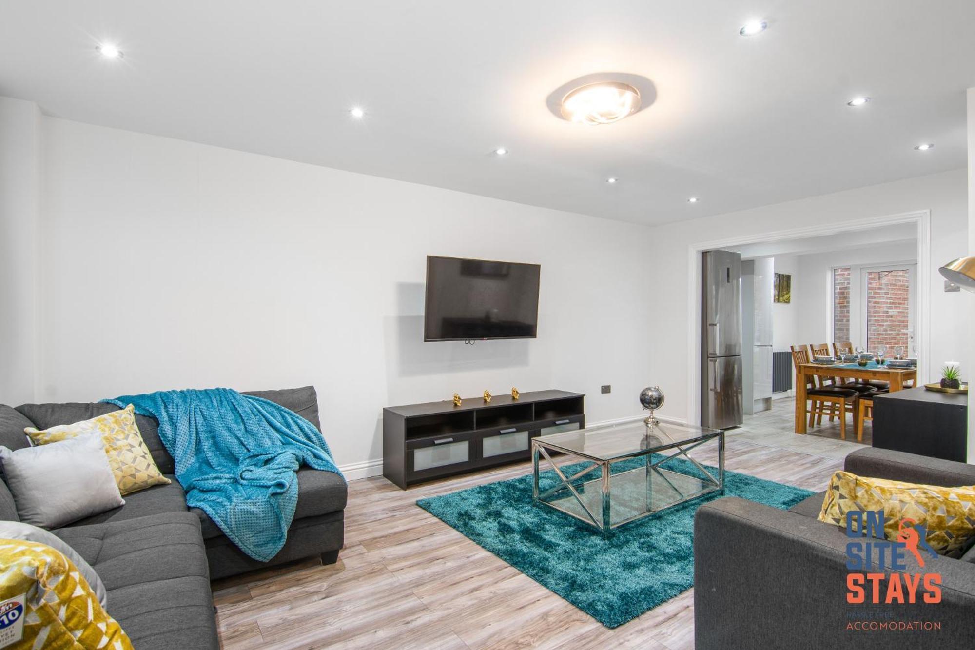 Onsitestays - Spacious 3 Bed House With Garden, Wifi & 4 Plus Parking Грейвсенд Екстер'єр фото